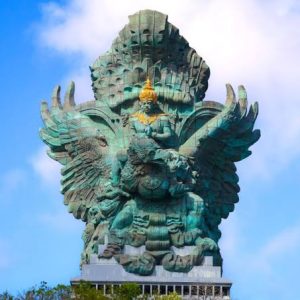 GWK, Uluwatu & Jimbaran Tour – BM01